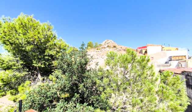 Resale - Townhouse - Sax - Inland