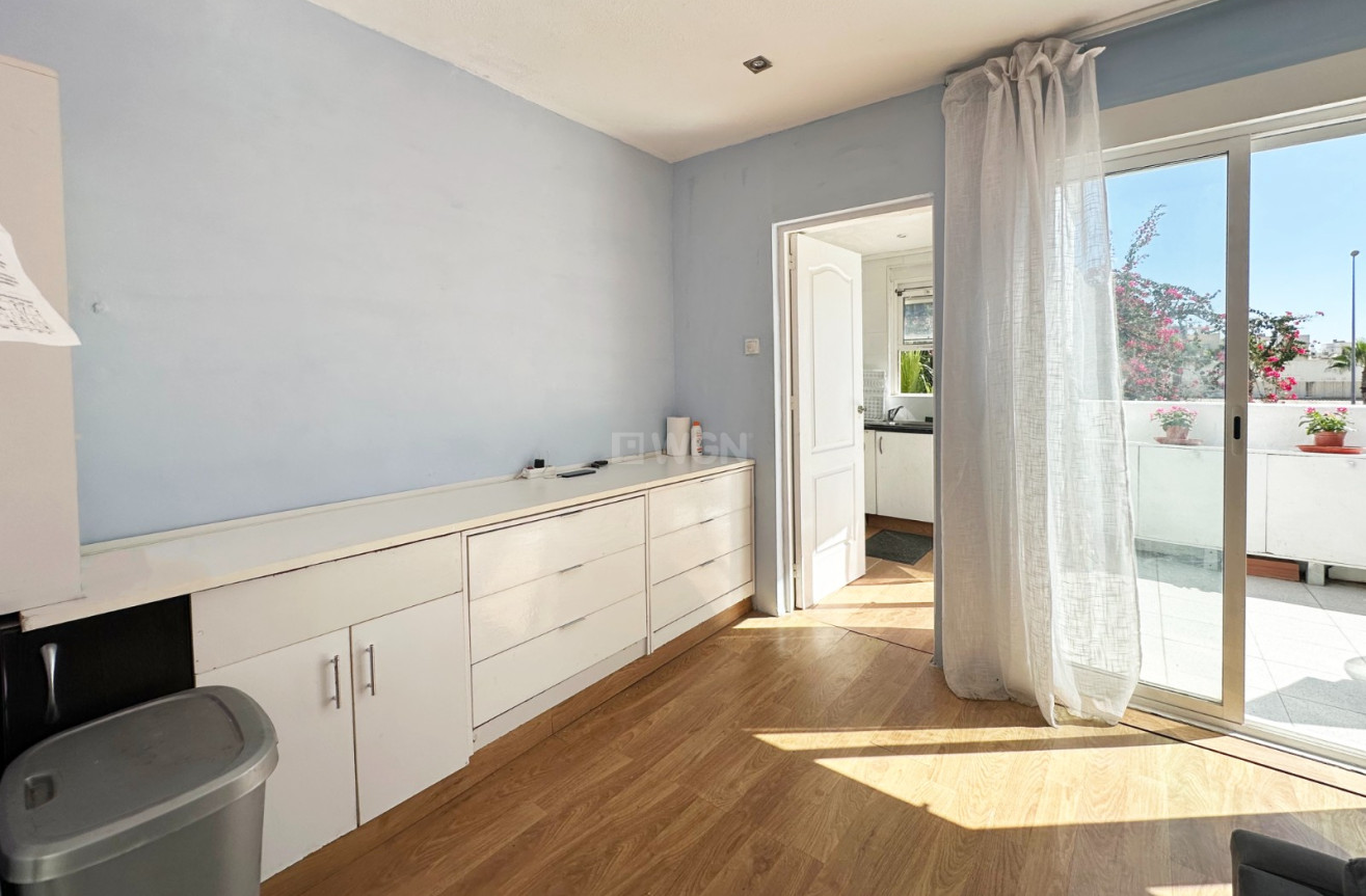 Resale - Bungalow - Orihuela Costa - Costa Blanca