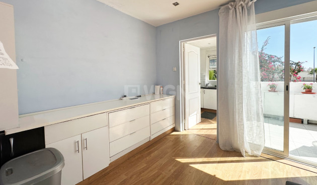 Resale - Bungalow - Orihuela Costa - Costa Blanca