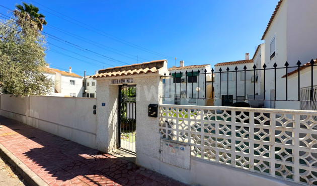 Resale - Bungalow - Orihuela Costa - Costa Blanca