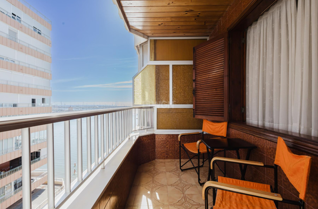 Resale - Apartment / flat - Torrevieja - Costa Blanca