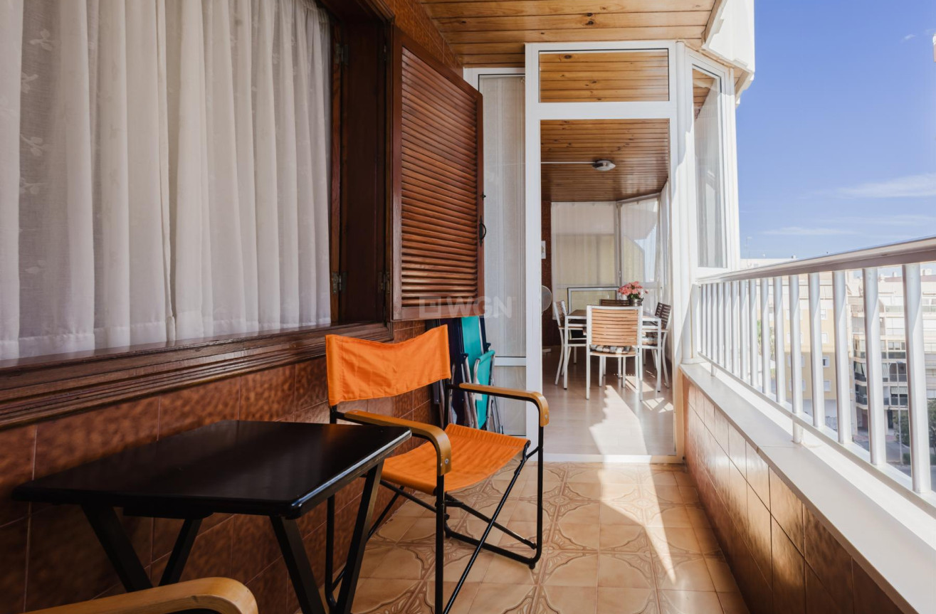 Resale - Apartment / flat - Torrevieja - Costa Blanca