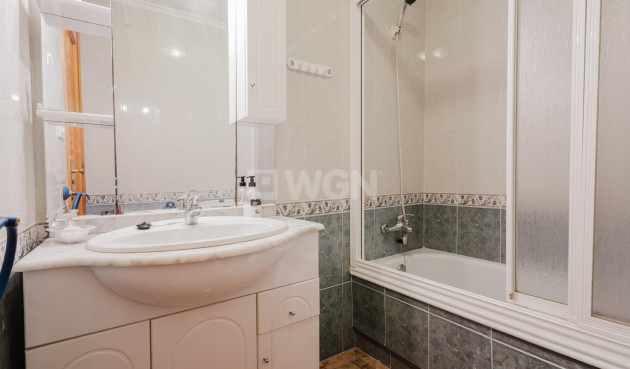 Resale - Apartment / flat - Torrevieja - Costa Blanca