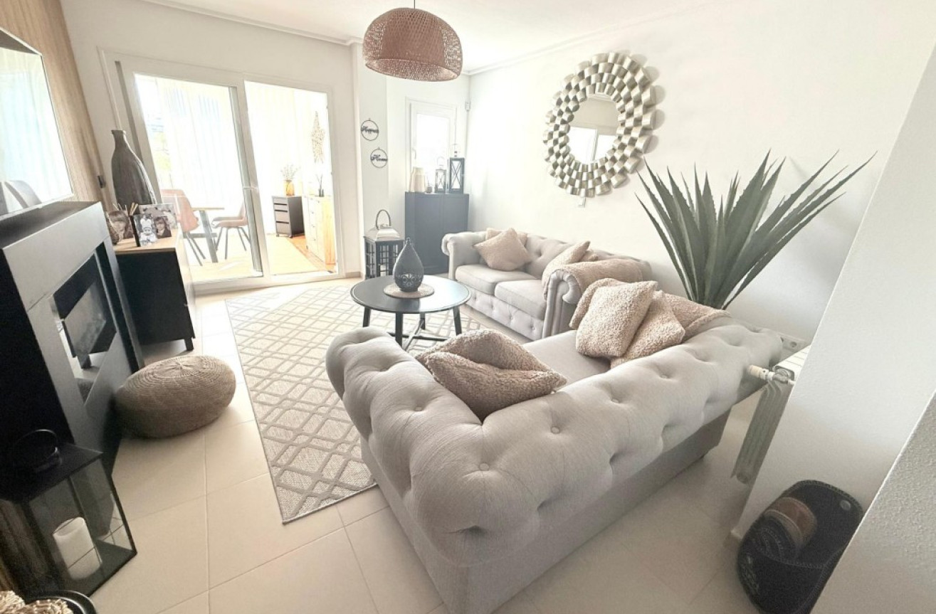 Resale - Apartment / flat - Hacienda Riquelme Golf Resort - Inland