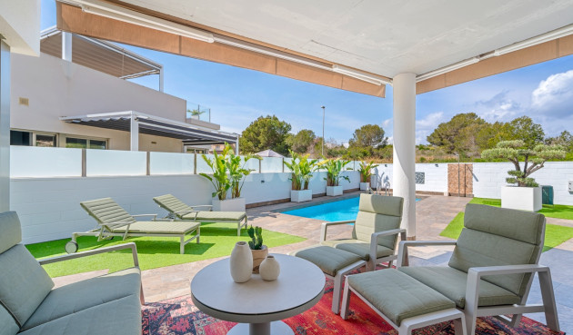 Resale - Villa - Orihuela Costa - Costa Blanca