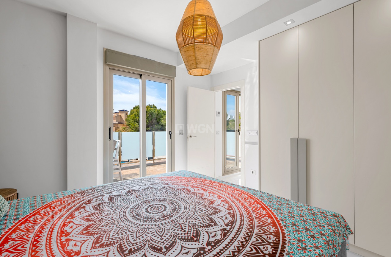 Resale - Villa - Orihuela Costa - Costa Blanca