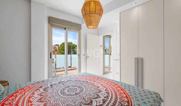 Resale - Villa - Orihuela Costa - Costa Blanca