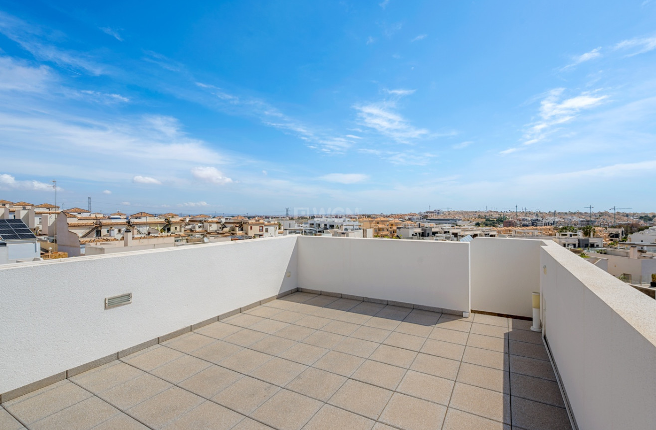 Resale - Villa - Orihuela Costa - Costa Blanca