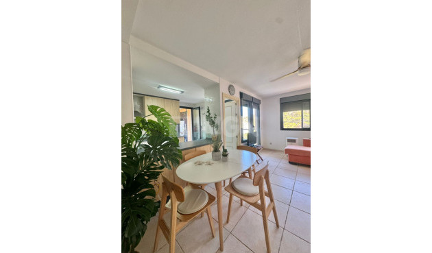 Reventa - Apartamento / piso - Villajoyosa - Costa Blanca