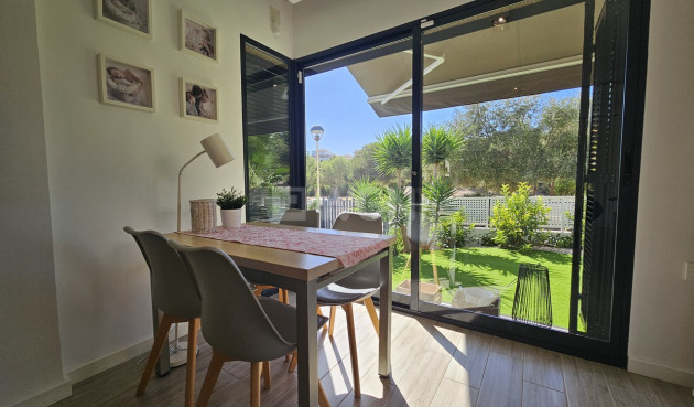 Wiederverkauf - Villa - La Zenia - Costa Blanca