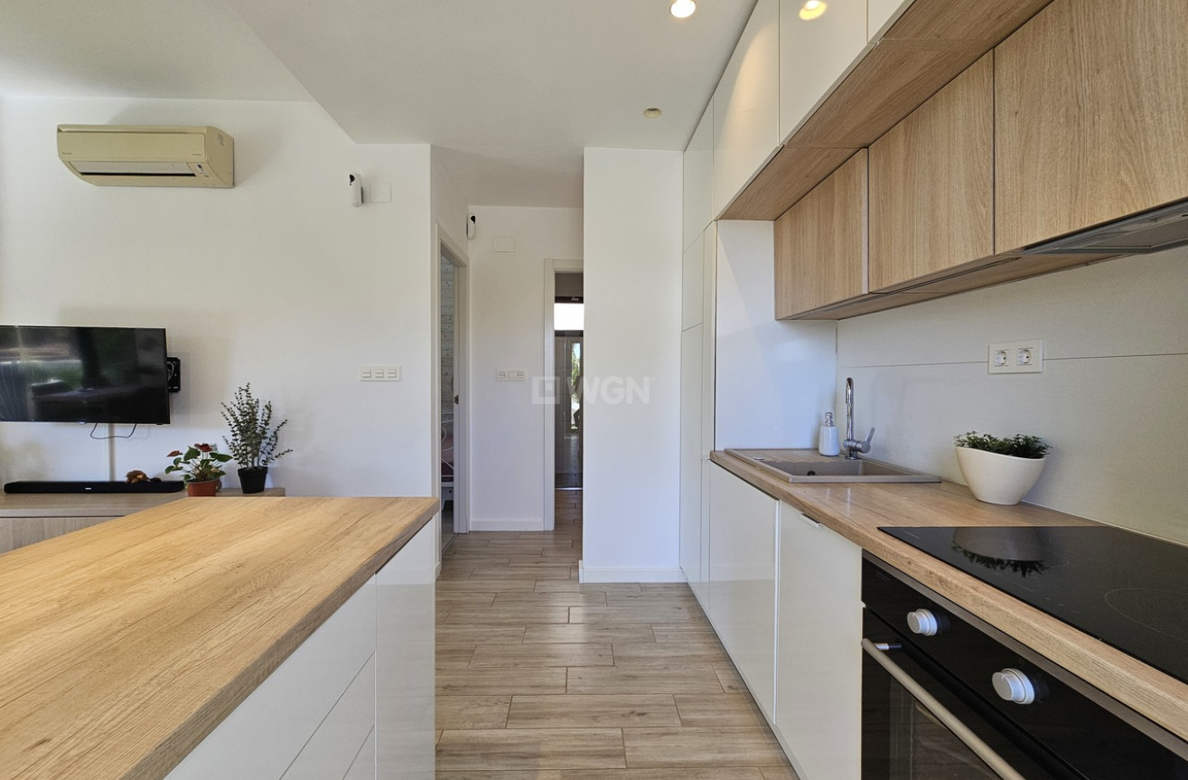 Wiederverkauf - Villa - La Zenia - Costa Blanca