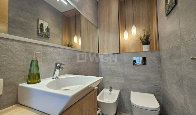 Wiederverkauf - Villa - La Zenia - Costa Blanca