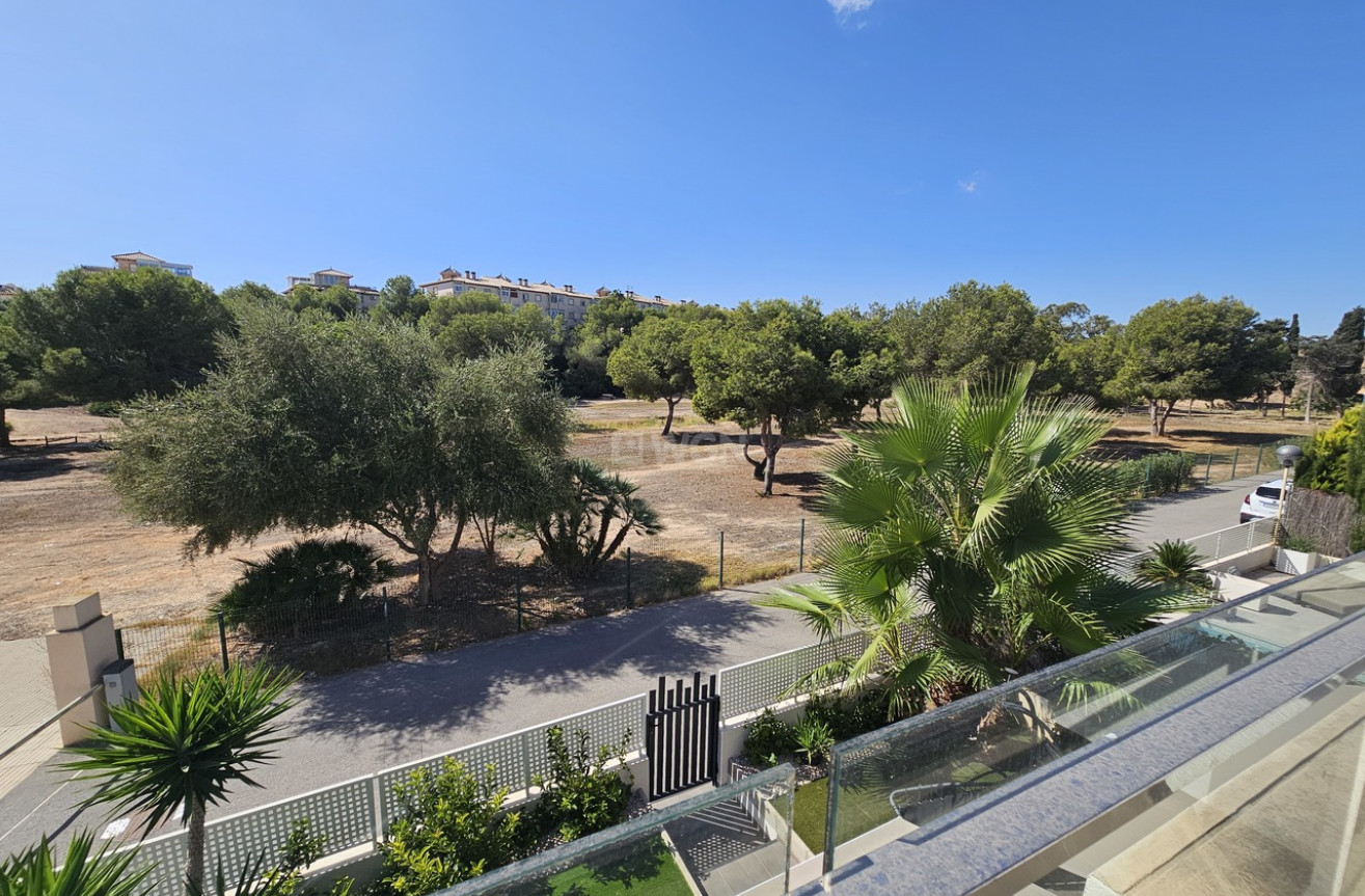 Wiederverkauf - Villa - La Zenia - Costa Blanca