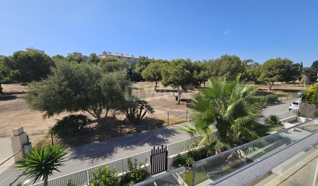 Wiederverkauf - Villa - La Zenia - Costa Blanca