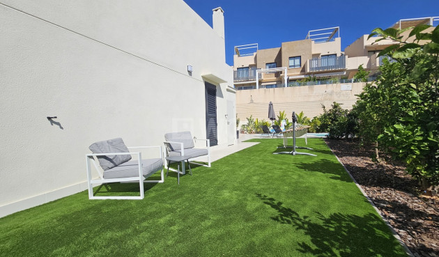 Wiederverkauf - Villa - La Zenia - Costa Blanca