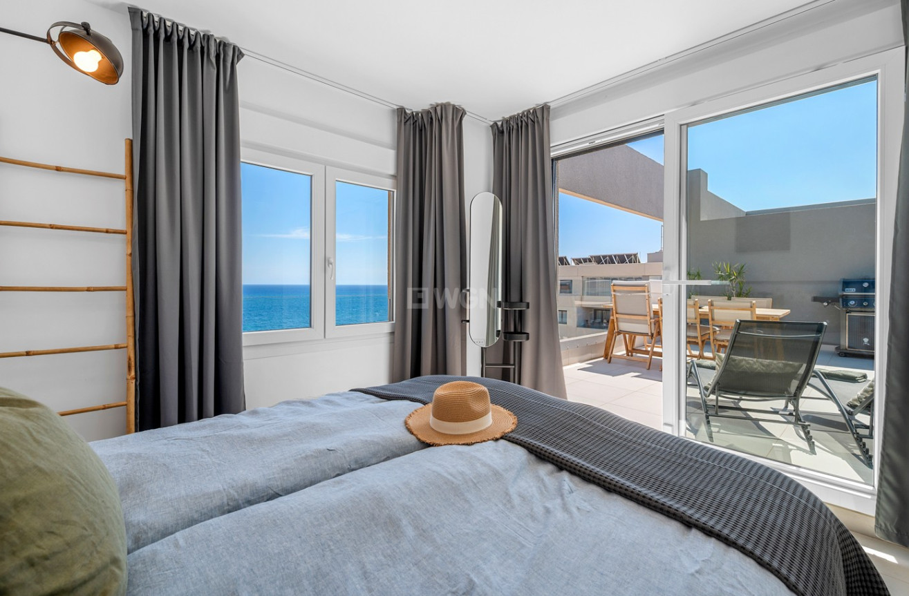 Resale - Apartment / flat - Torrevieja - Costa Blanca