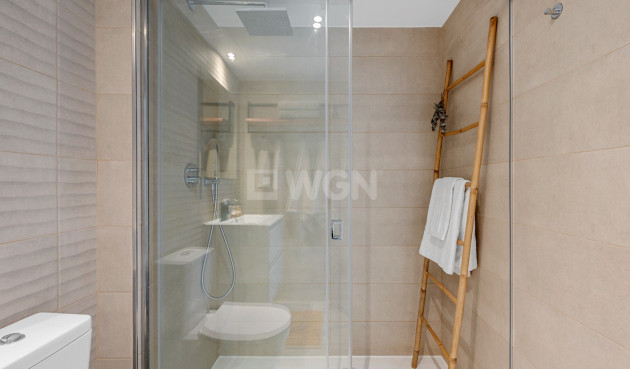 Resale - Apartment / flat - Torrevieja - Costa Blanca