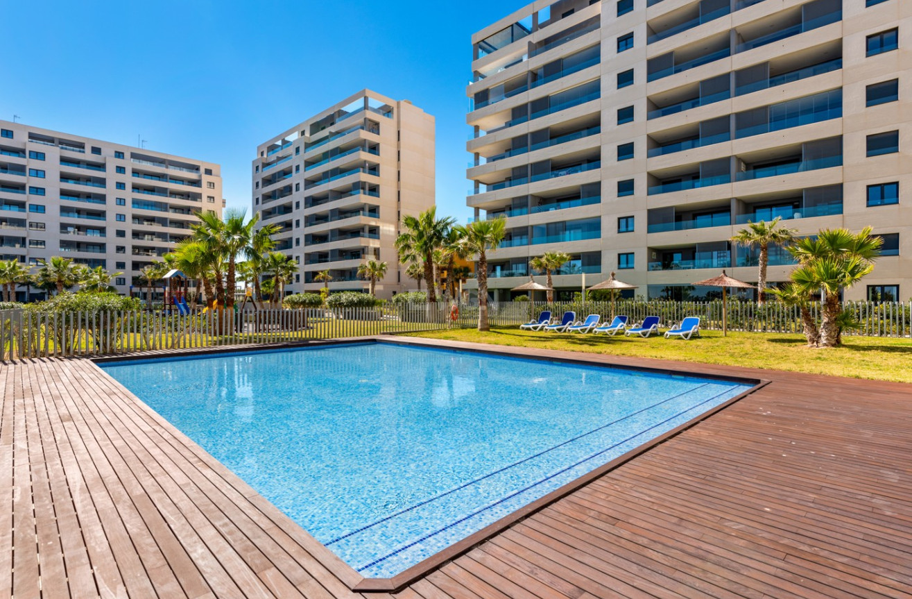 Resale - Apartment / flat - Torrevieja - Costa Blanca