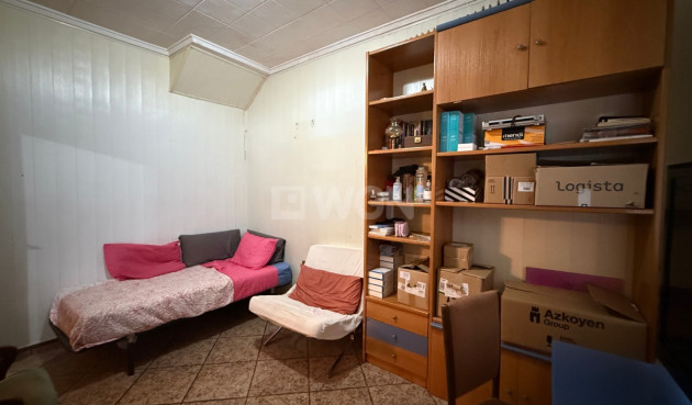 Odsprzedaż - Kamienica - Torrevieja - Costa Blanca