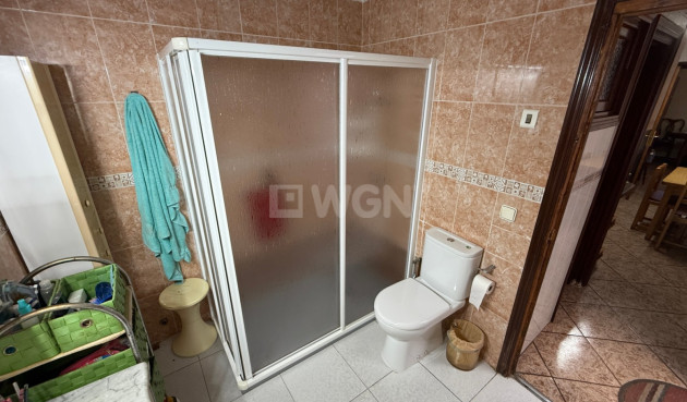 Odsprzedaż - Kamienica - Torrevieja - Costa Blanca