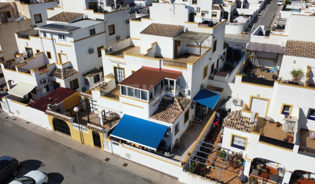 Odsprzedaż - Villa - Torrevieja - Los Balcones