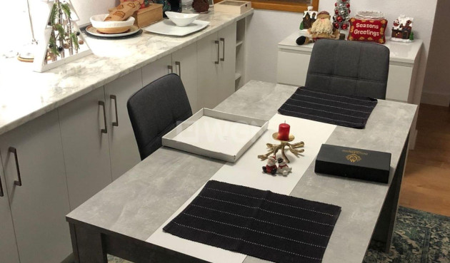 Odsprzedaż - Villa - Torrevieja - Los Balcones