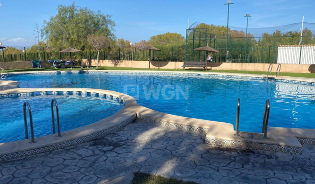 Odsprzedaż - Villa - Torrevieja - Los Balcones