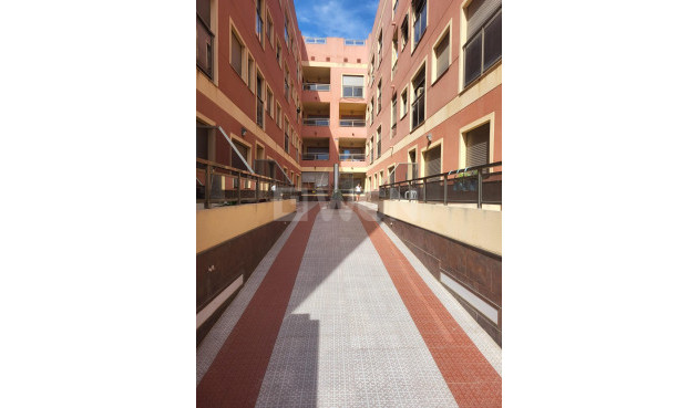 Odsprzedaż - Mieszkanie w bloku - Formentera del Segura - Costa Blanca Sur