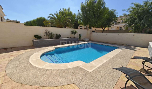 Resale - Villa - Aspe - Inland