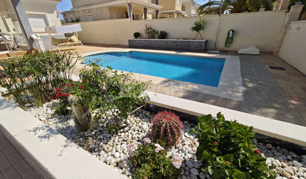 Resale - Villa - Aspe - Inland