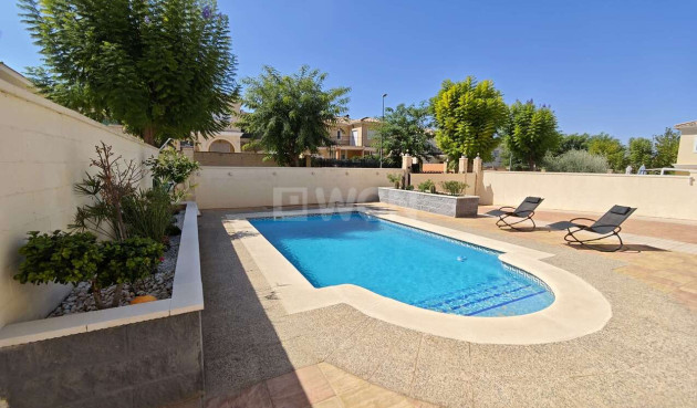 Resale - Villa - Aspe - Inland