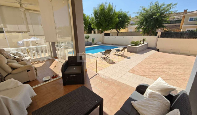 Resale - Villa - Aspe - Inland