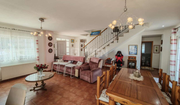 Resale - Villa - Aspe - Inland