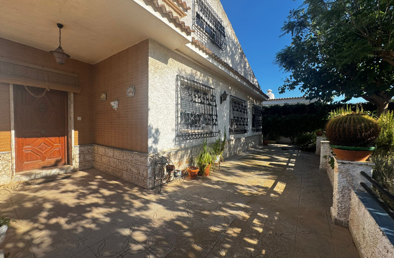 Odsprzedaż - Villa - Cartagena - Costa Calida