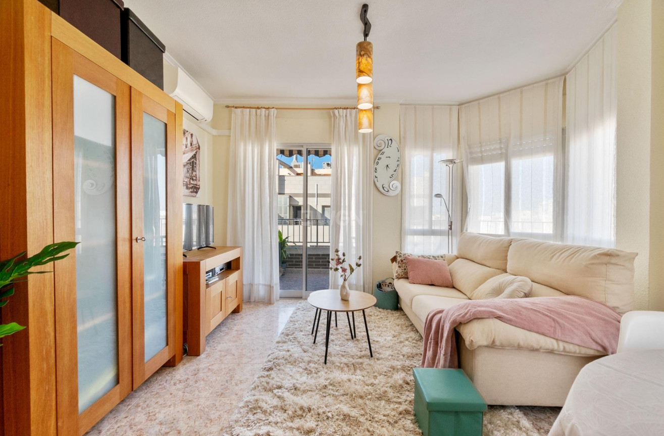 Resale - Apartment / flat - Torrevieja