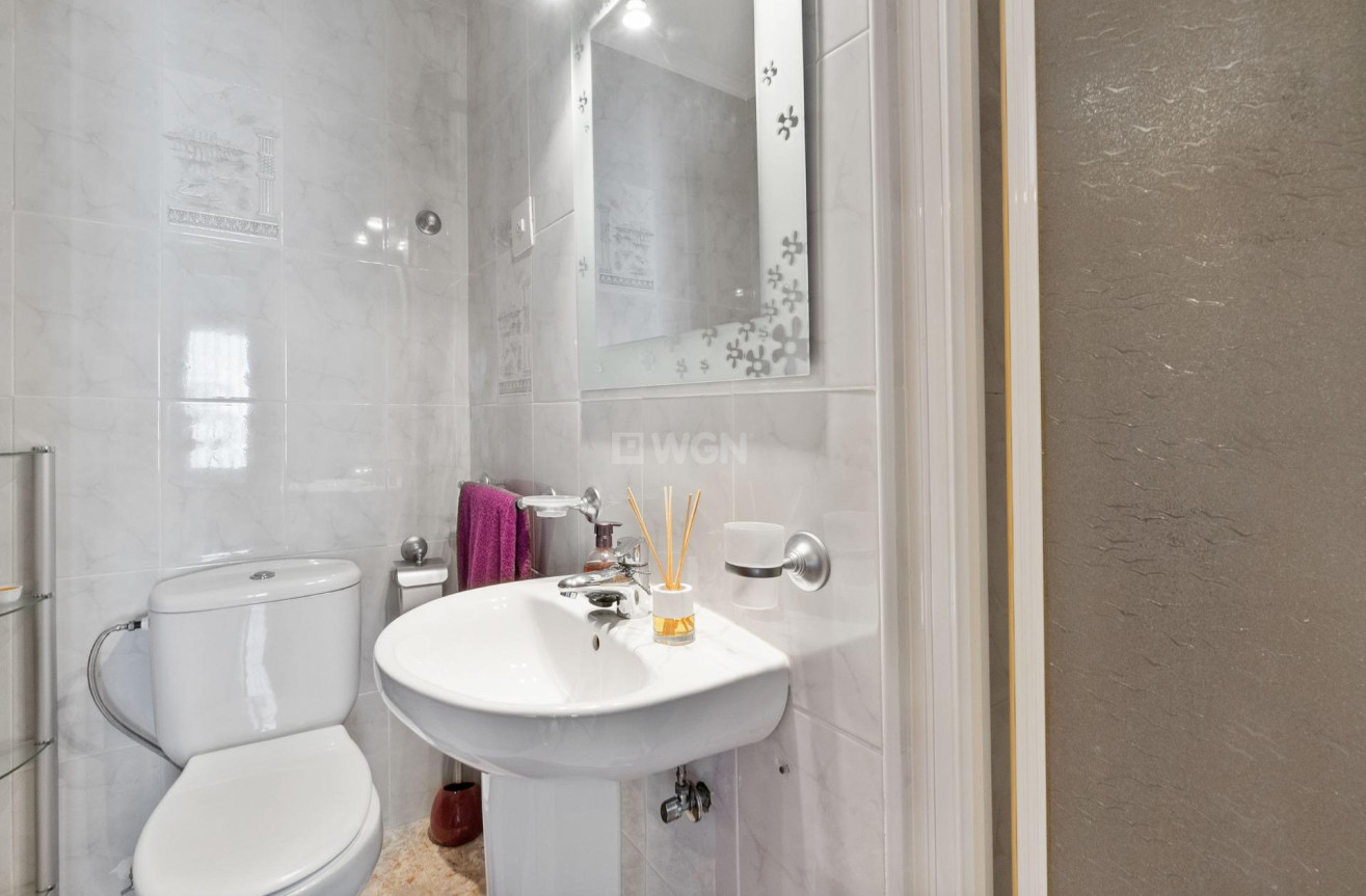 Resale - Apartment / flat - Torrevieja