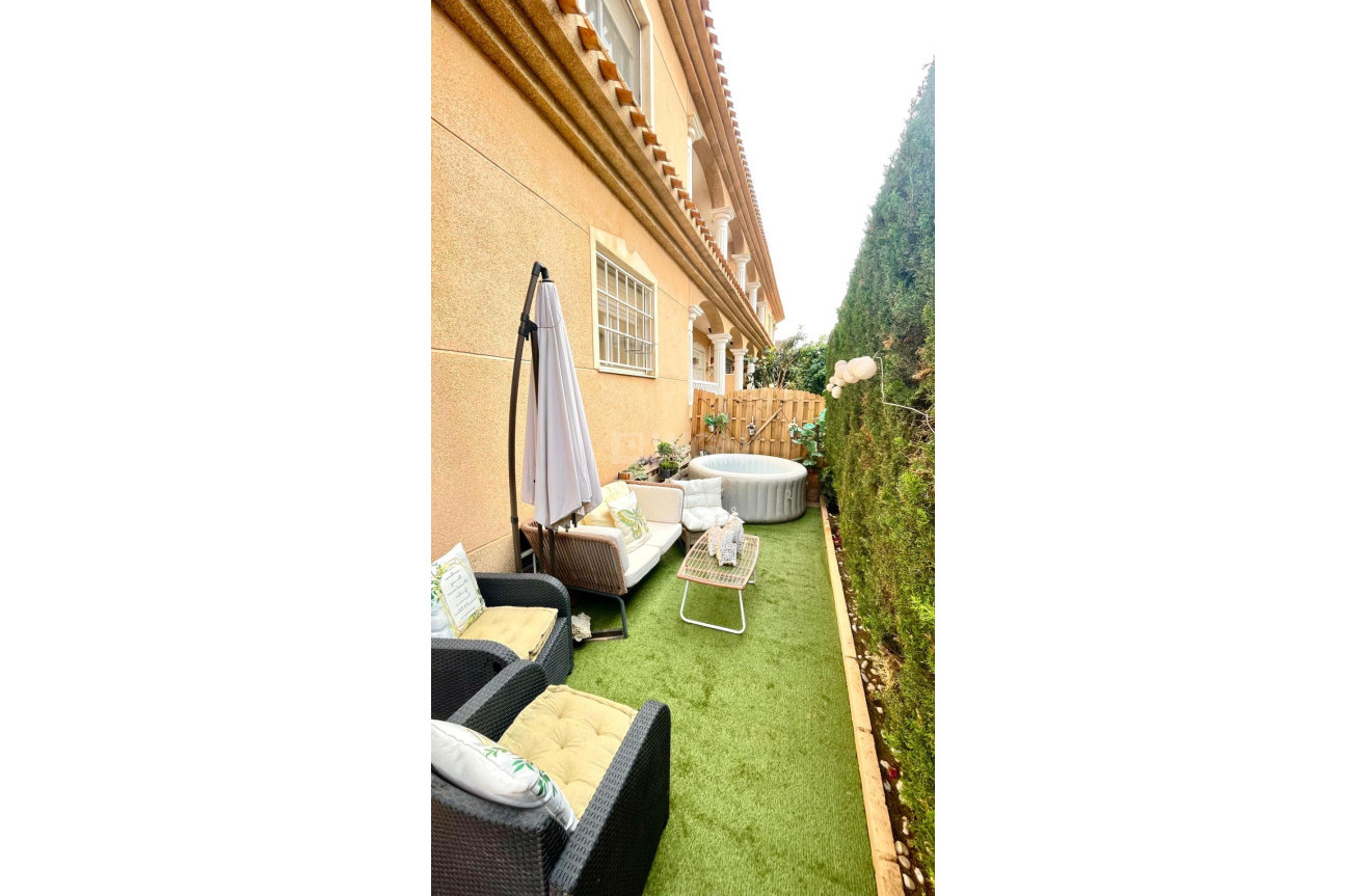 Resale - Villa - San Javier