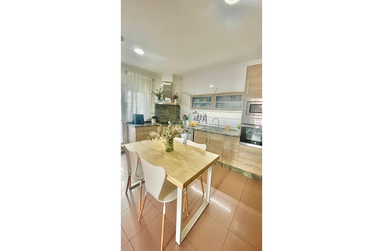 Resale - Villa - San Javier