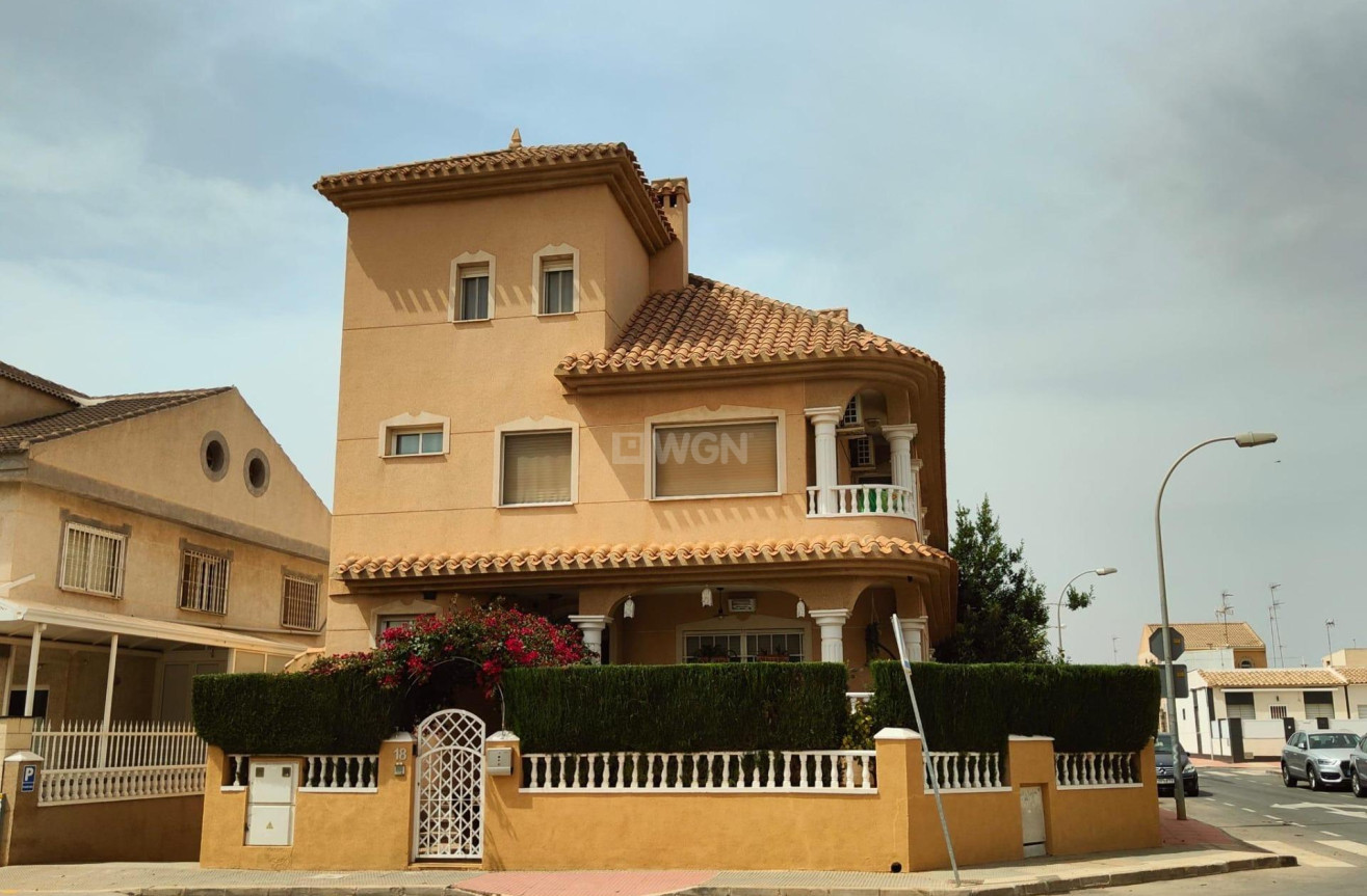 Resale - Villa - San Javier