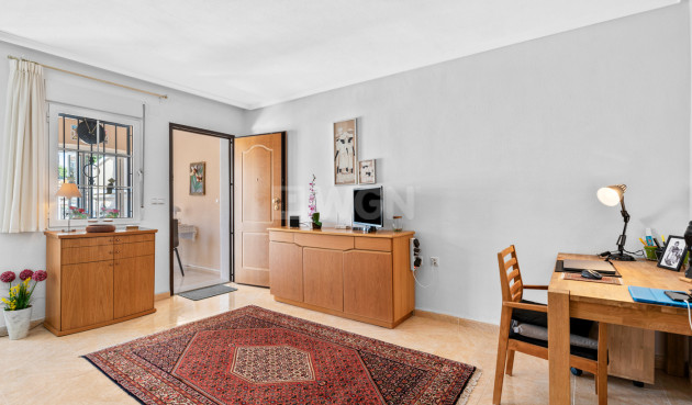 Resale - Property - Torrevieja - Costa Blanca