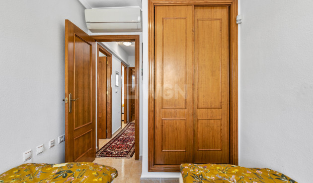 Resale - Property - Torrevieja - Costa Blanca