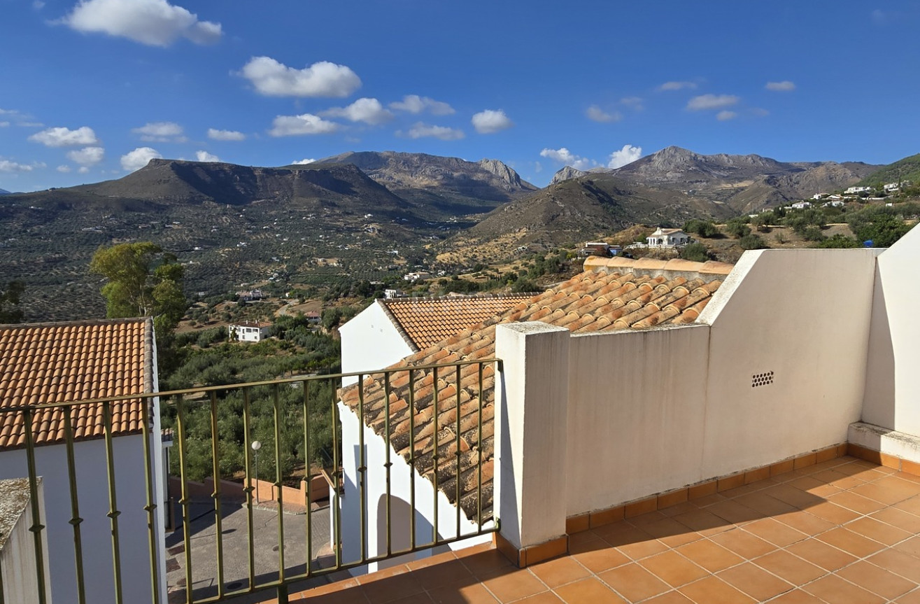 Odsprzedaż - Kamienica - Alcaucín - Inland