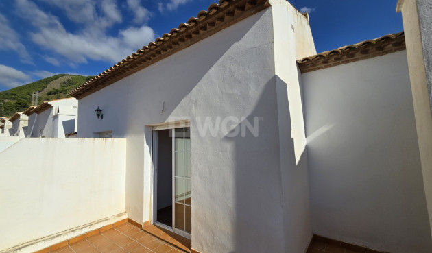 Odsprzedaż - Kamienica - Alcaucín - Inland