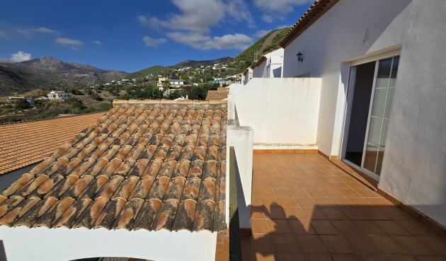 Odsprzedaż - Kamienica - Alcaucín - Inland