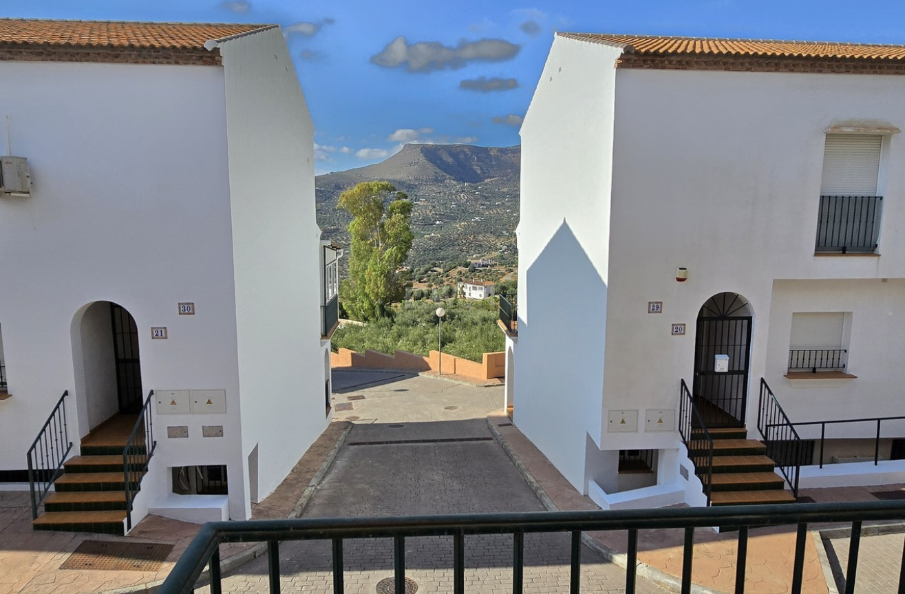 Odsprzedaż - Kamienica - Alcaucín - Inland