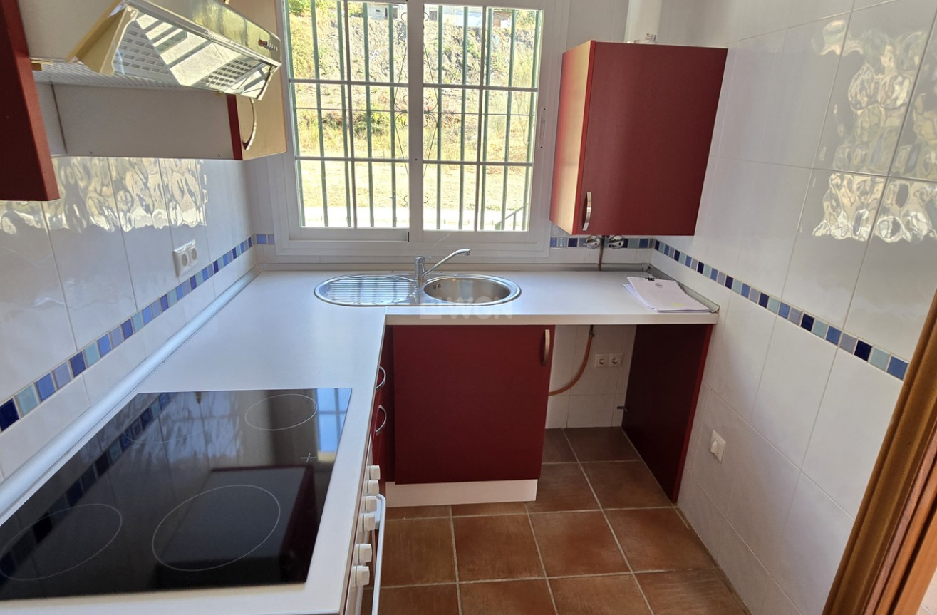 Odsprzedaż - Kamienica - Alcaucín - Inland