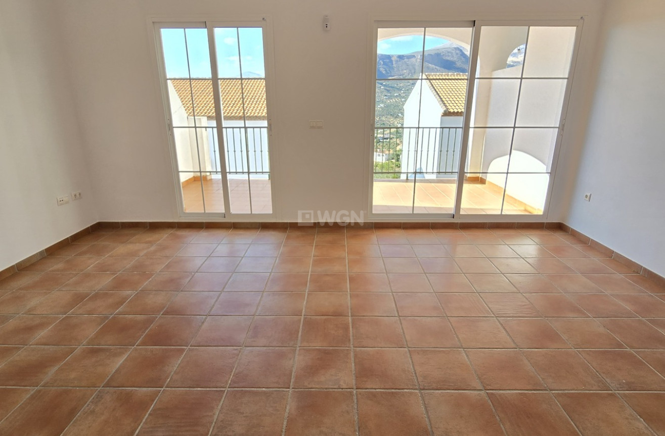 Odsprzedaż - Kamienica - Alcaucín - Inland