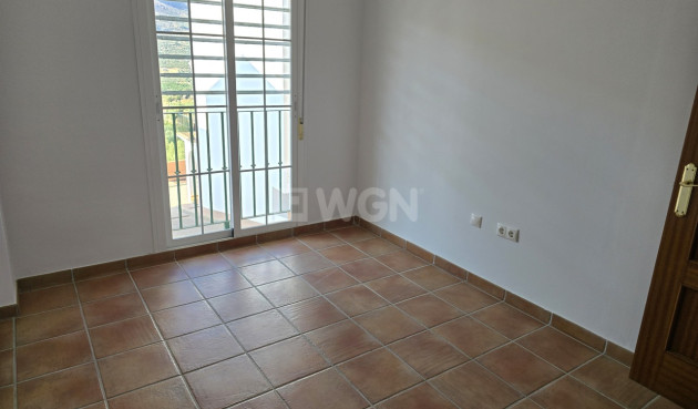 Odsprzedaż - Kamienica - Alcaucín - Inland