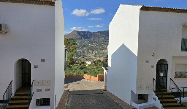 Odsprzedaż - Kamienica - Alcaucín - Inland