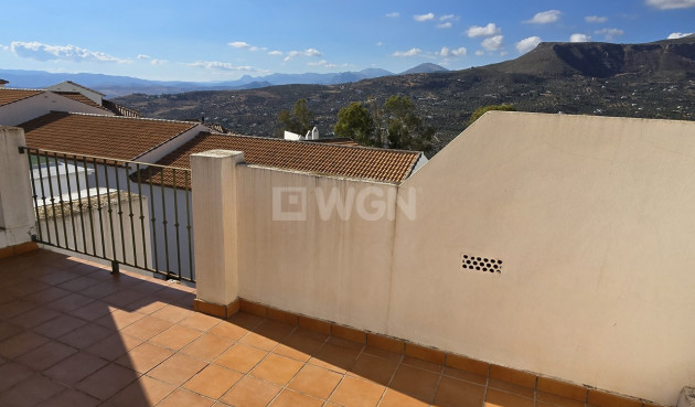 Odsprzedaż - Kamienica - Alcaucín - Inland